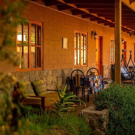 ホテル La Casa Del Sol Naciente サン・ペドロ・デ・アタカマ エクステリア 写真